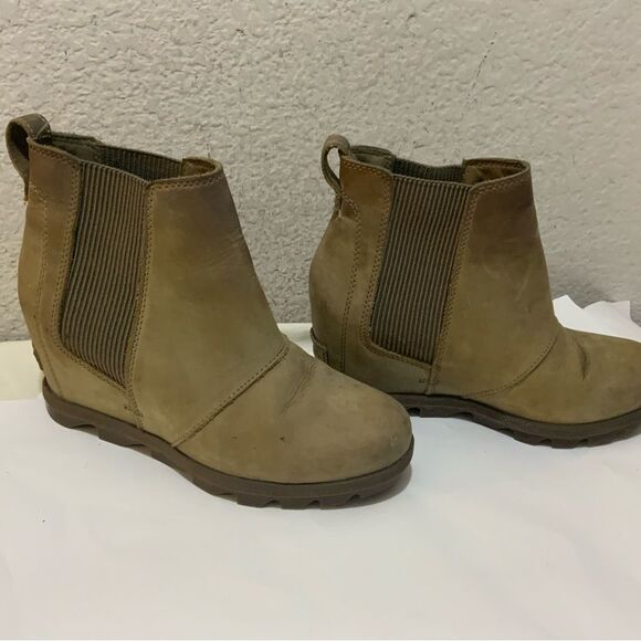 Sorel Women's Joan of Arctic II Wedge Chelsea Bootie Ankle Boot Elk Sz 8 - Picture 2 of 6